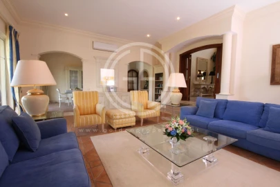 Moradia T6 para Arrendamento férias em Almancil