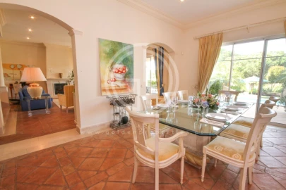 Moradia T6 para Arrendamento férias em Almancil