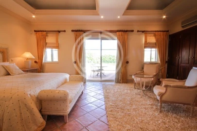 Moradia T6 para Arrendamento férias em Almancil