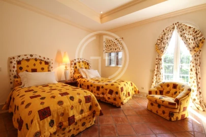 Moradia T6 para Arrendamento férias em Almancil