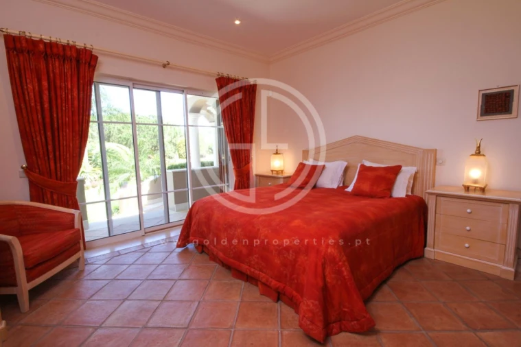 Moradia T6 para Arrendamento férias em Almancil Foto 7