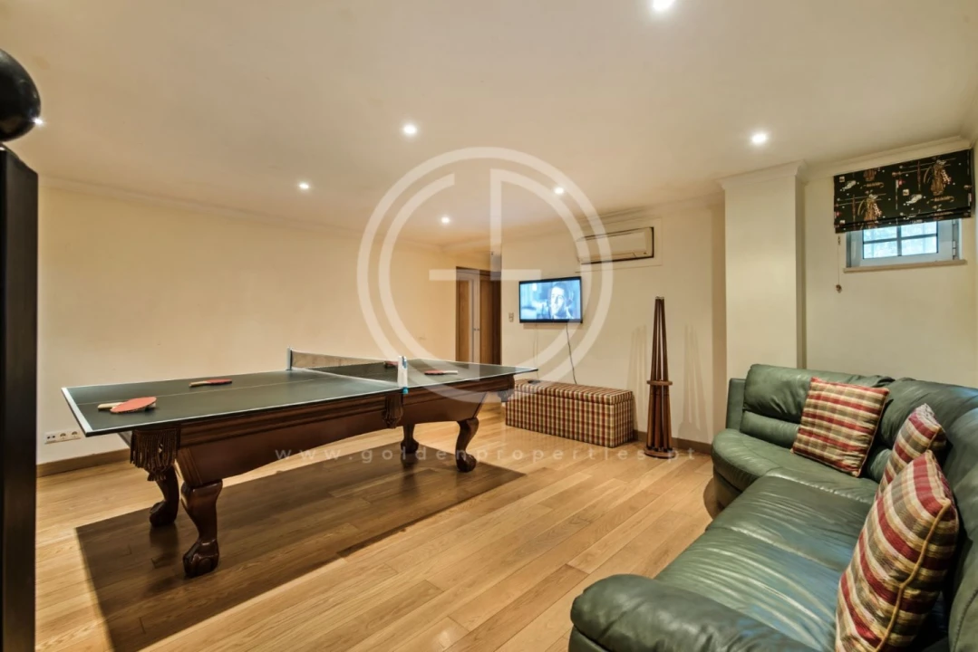 Moradia T5 para Arrendamento férias em Almancil Foto 10