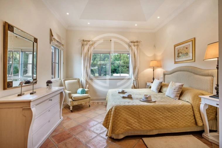 Moradia T5 para Arrendamento férias em Almancil Foto 6