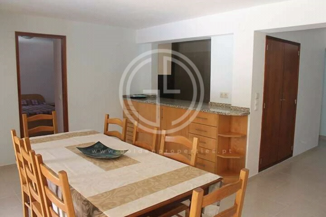 Moradia T5 para Arrendamento férias em Quarteira Foto 7