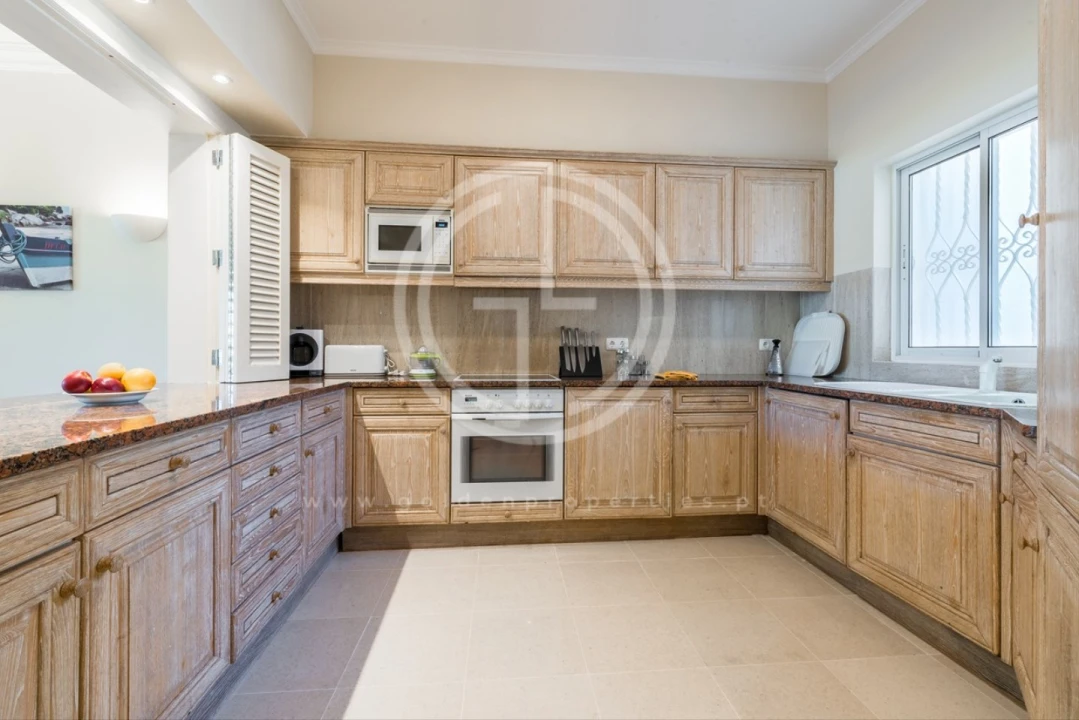 Moradia T2 para Arrendamento férias em Almancil Foto 8