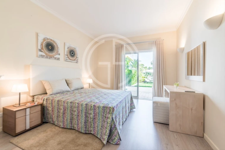 Moradia T2 para Arrendamento férias em Almancil Foto 6