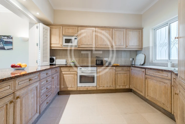 Moradia T2 para Arrendamento férias em Almancil Foto 8