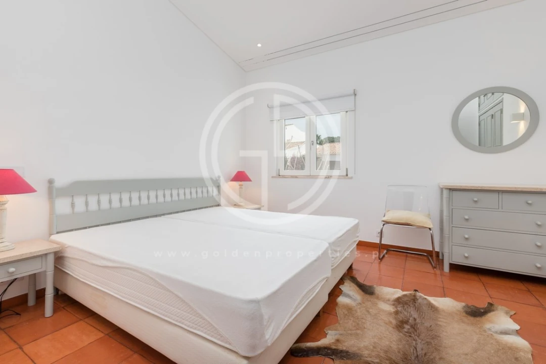 Moradia T3 para Arrendamento férias em Almancil Foto 8