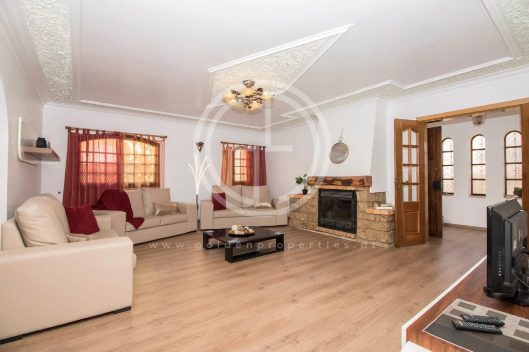 Moradia T4 para Arrendamento férias em Albufeira e Olhos de Água Foto 4