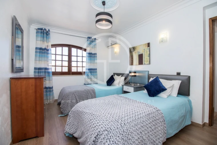 Moradia T4 para Arrendamento férias em Albufeira e Olhos de Água Foto 17