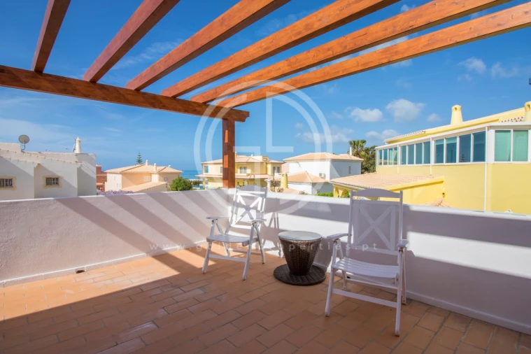 Moradia T4 para Arrendamento férias em Albufeira e Olhos de Água Foto 23