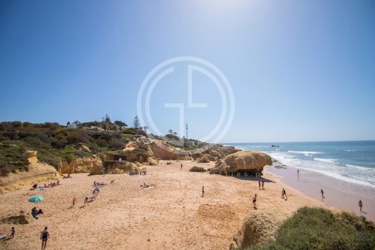 Moradia T4 para Arrendamento férias em Albufeira e Olhos de Água Foto 29