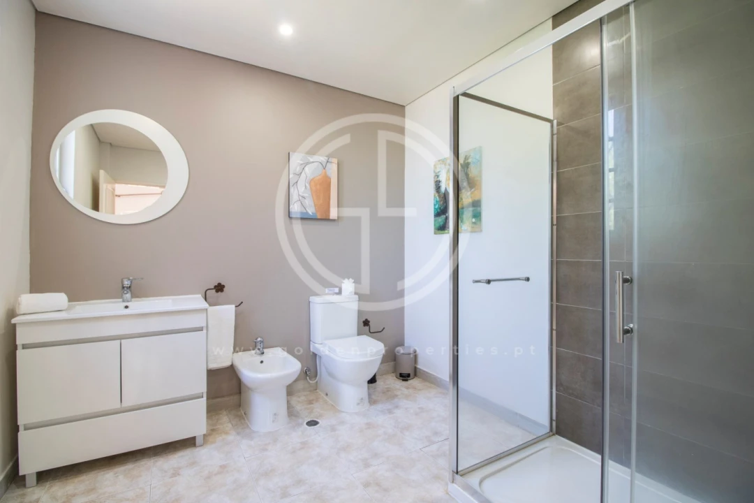 Moradia T3 para Arrendamento férias em Almancil Foto 13