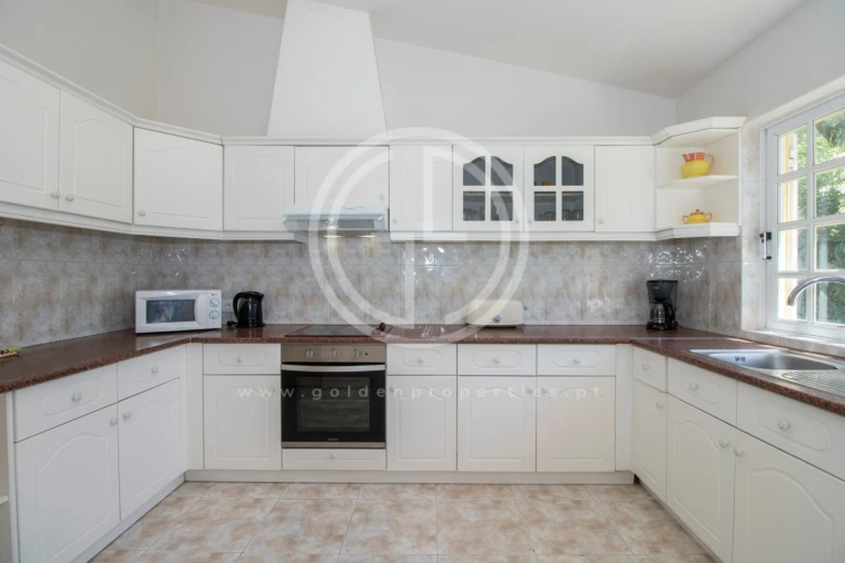 Moradia T3 para Arrendamento férias em Almancil Foto 15