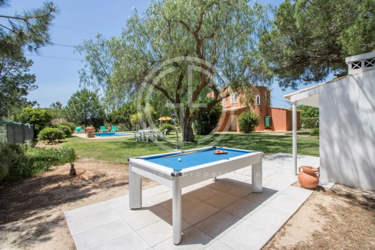 Moradia T3 para Arrendamento férias em Almancil Foto 18