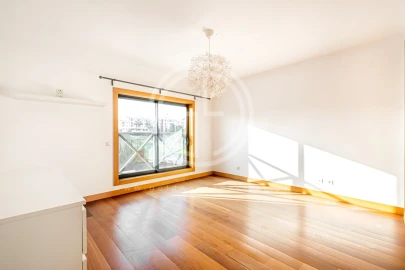 Apartamento T3 para Venda em Albufeira e Olhos de Água