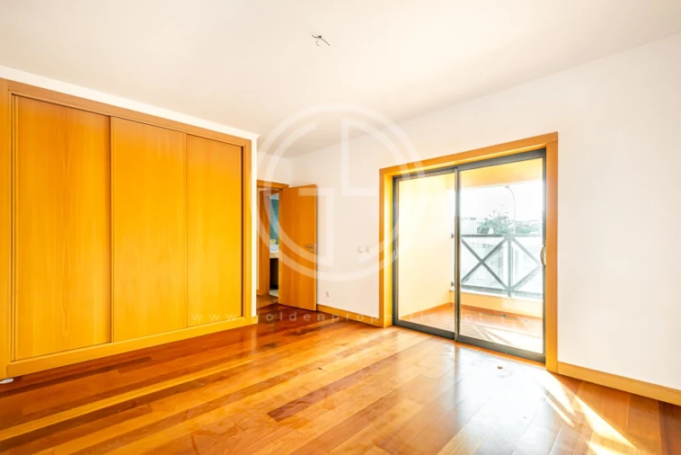 Apartamento T3 para Venda em Albufeira e Olhos de Água Foto 9