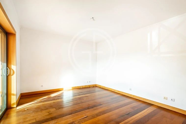 Apartamento T3 para Venda em Albufeira e Olhos de Água Foto 11