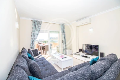 Apartamento T3 para Arrendamento férias em Quarteira