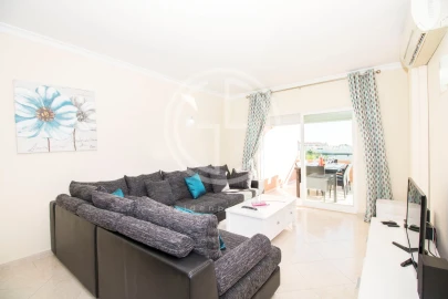 Apartamento T3 para Arrendamento férias em Quarteira