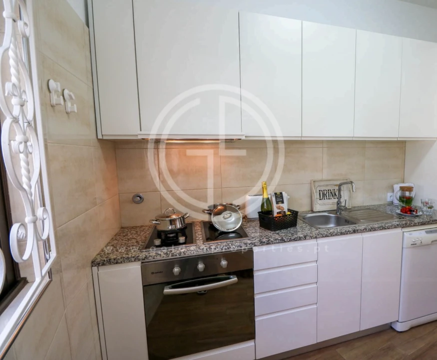 Moradia T3 para Arrendamento férias em Quarteira Foto 7