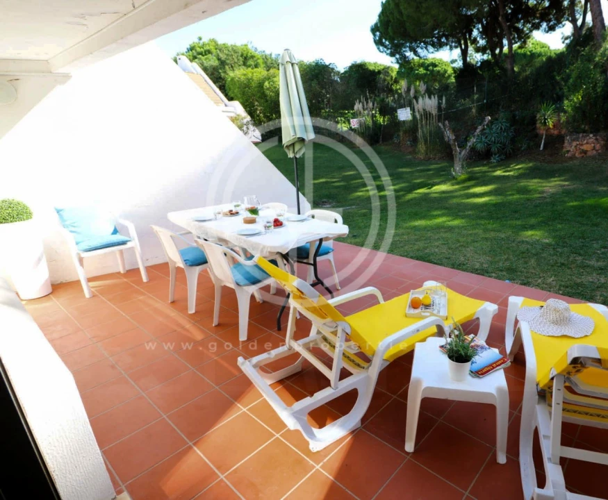 Moradia T3 para Arrendamento férias em Quarteira Foto 16