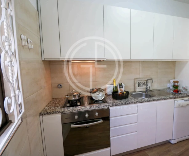 Moradia T3 para Arrendamento férias em Quarteira Foto 7