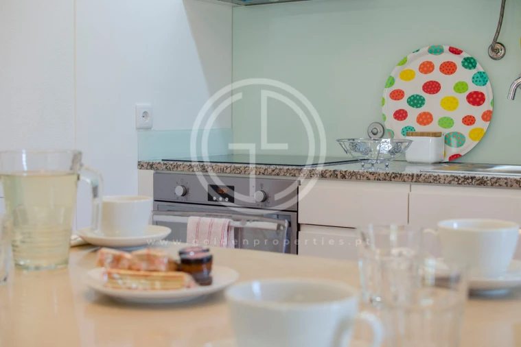 Apartamento T1 para Arrendamento férias em Quarteira Foto 7