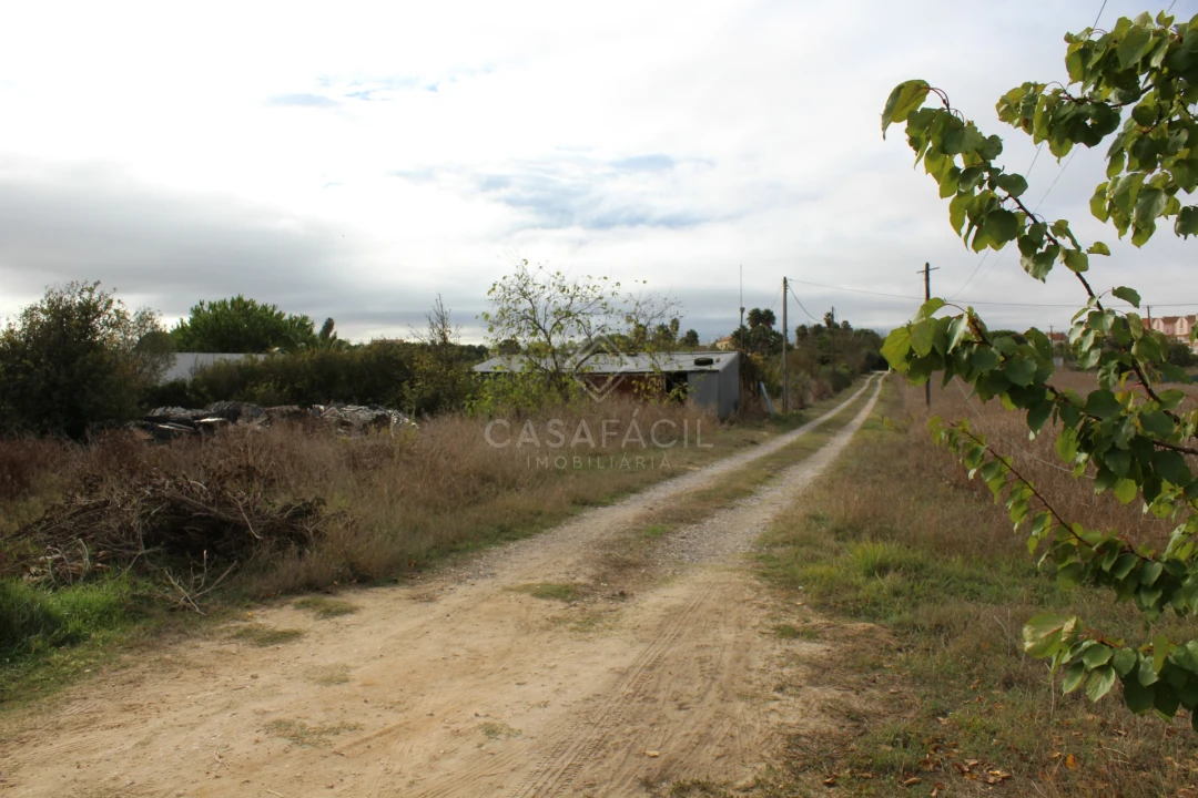 Quinta T0 para Venda em Alcochete Foto 1