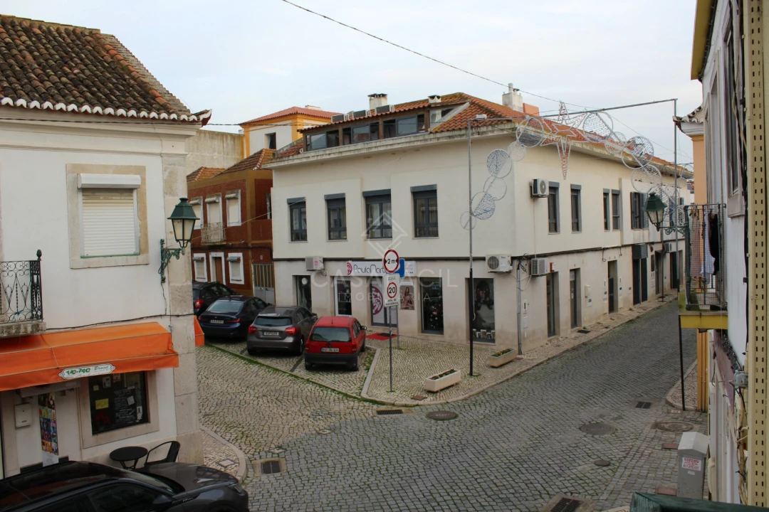 Prédio para Venda em Alcochete Foto 1