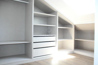Apartamento T4 para Venda em Alcochete