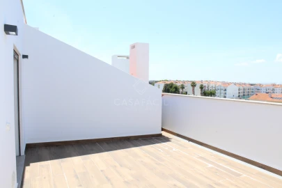 Apartamento T4 para Venda em Alcochete