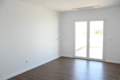 Apartamento T4 para Venda em Alcochete