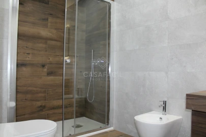 Apartamento T4 para Venda em Alcochete