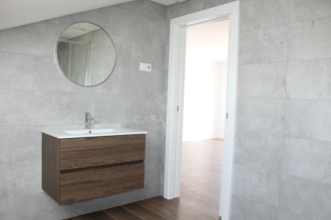Apartamento T4 para Venda em Alcochete Foto 24