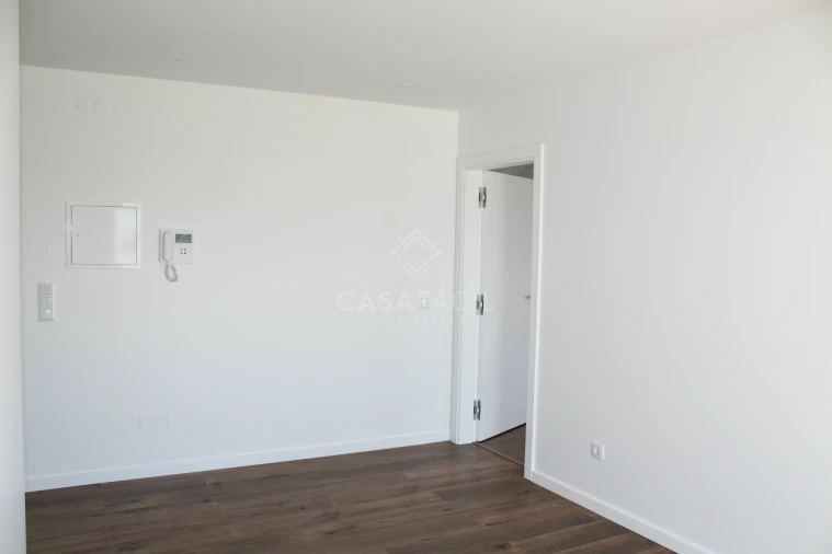 Apartamento T4 para Venda em Alcochete Foto 30