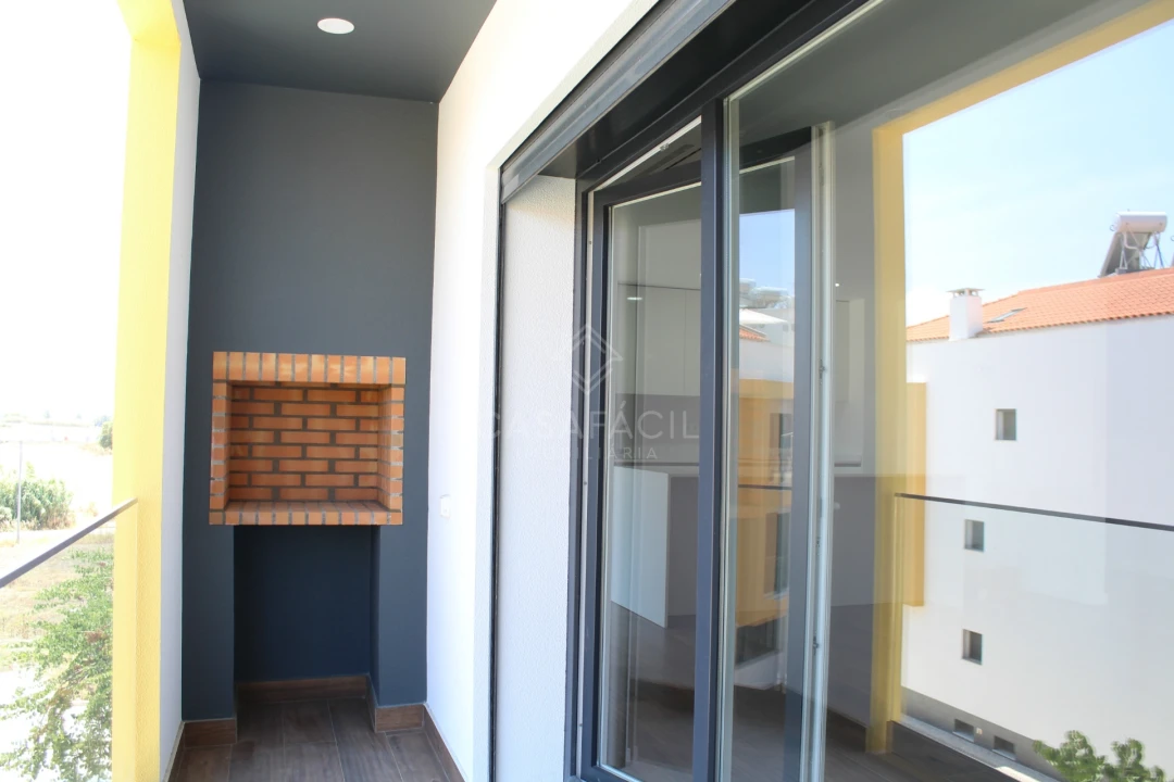 Apartamento T4 para Venda em Alcochete Foto 5