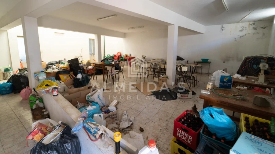 Moradia T4 para Venda em Bornes de Aguiar Foto 11