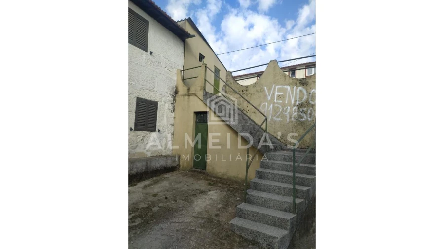 Moradia T1 para Venda em Vreia de Jales Foto 1