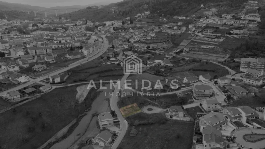 Terreno para Venda em Vila Pouca de Aguiar Foto 4