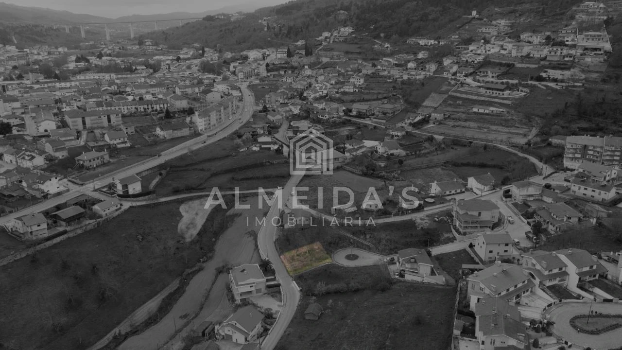 Terreno para Venda em Vila Pouca de Aguiar Foto 4