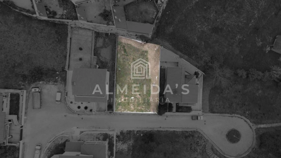 Terreno para Venda em Vila Pouca de Aguiar Foto 2