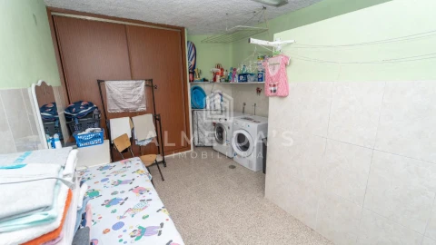Moradia T4 para Venda em Adoufe e Vilarinho de Samardã