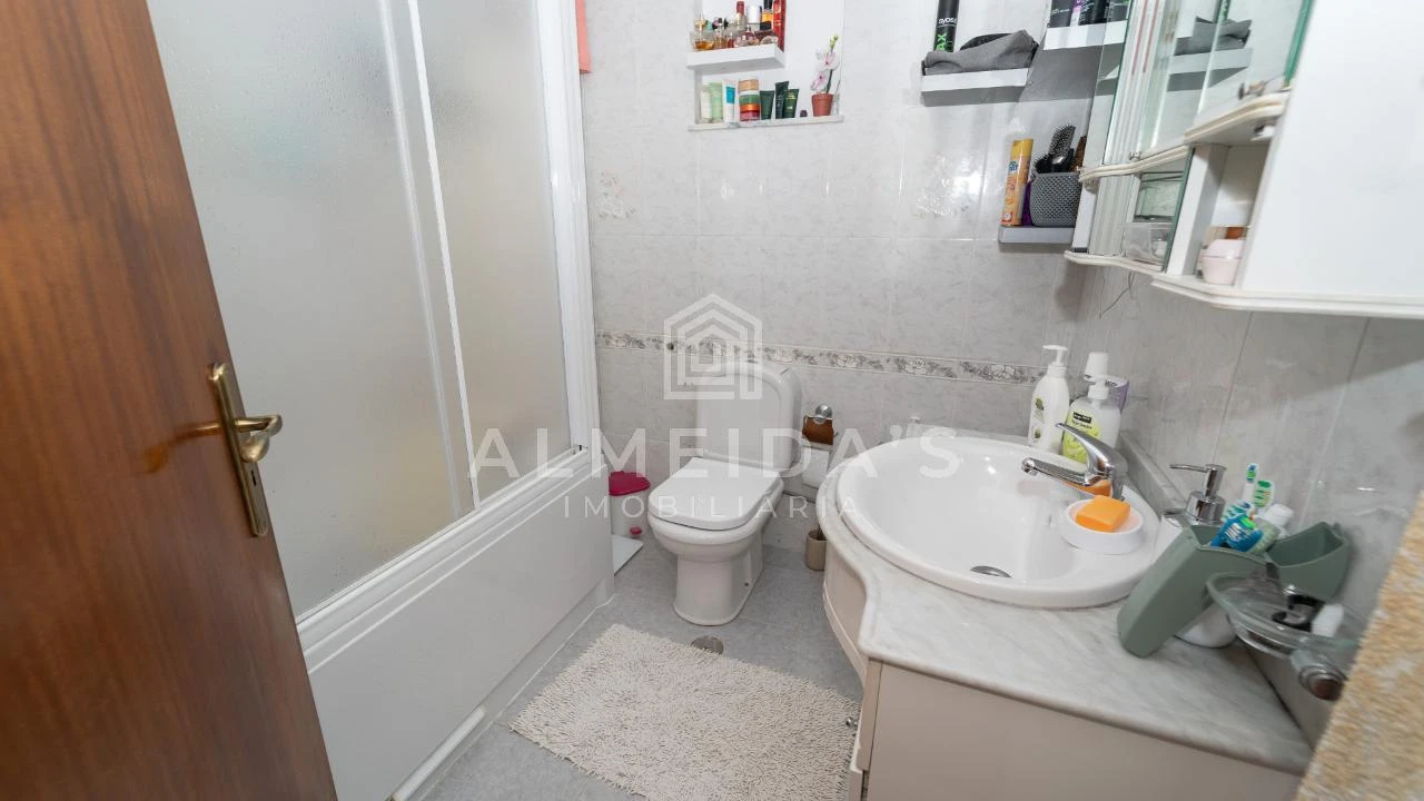 Moradia T4 para Venda em Adoufe e Vilarinho de Samardã Foto 17
