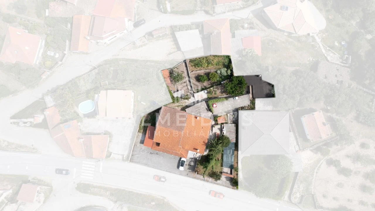 Moradia T4 para Venda em Adoufe e Vilarinho de Samardã Foto 6