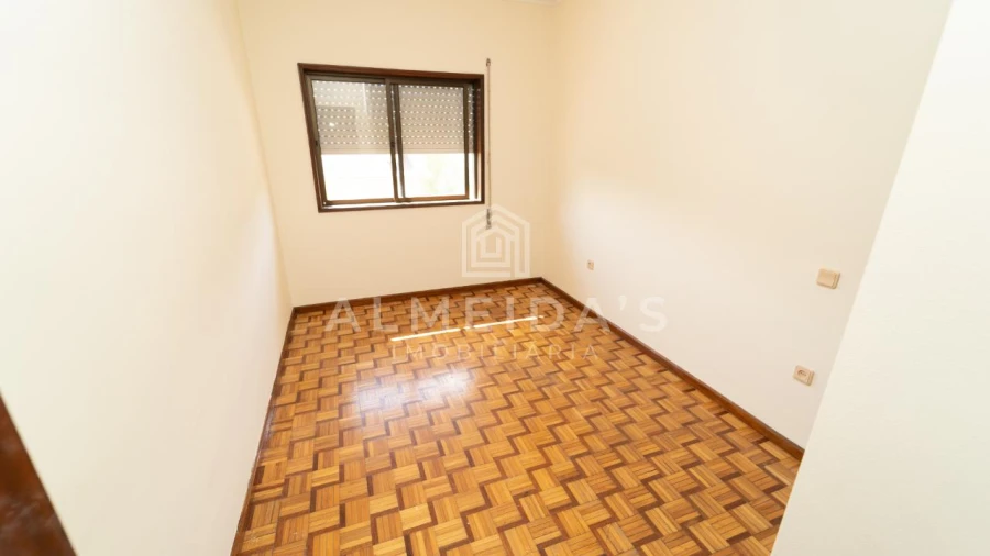Apartamento T3 para Venda em Vila Pouca de Aguiar Foto 3