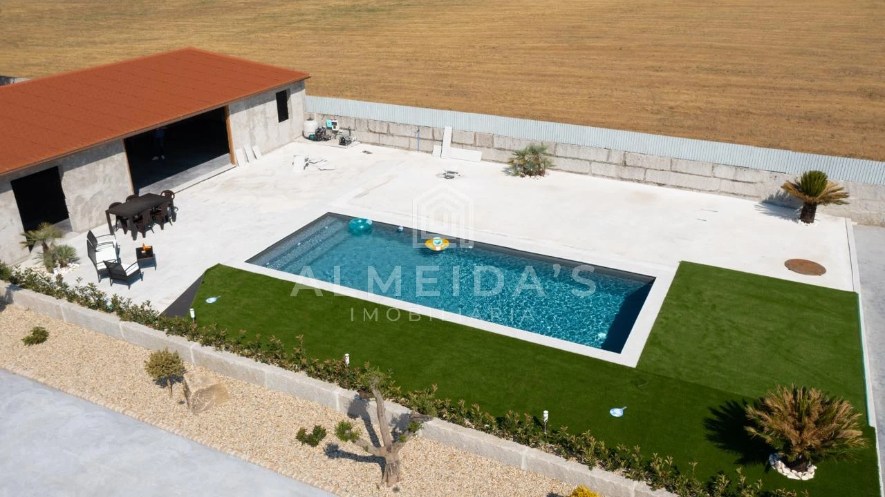 Moradia T4 para Venda em Bornes de Aguiar Foto 21