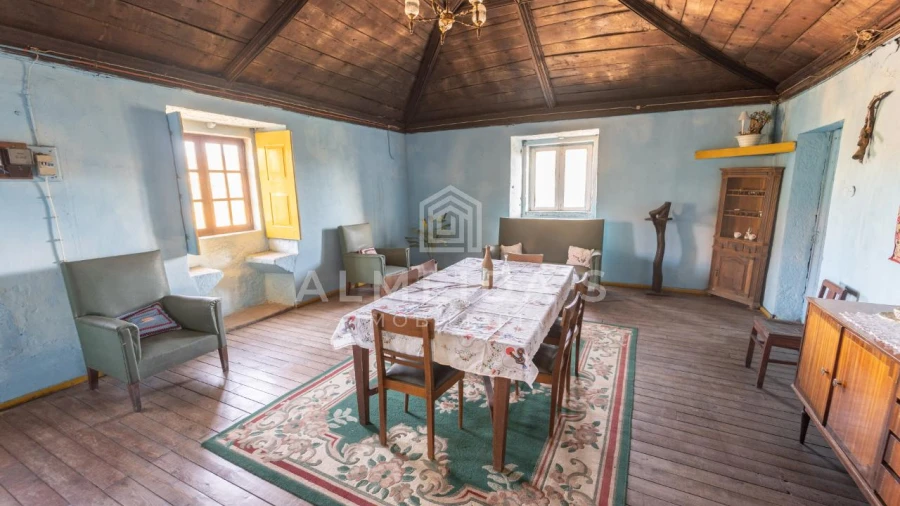 Moradia T4 para Venda em Soutelo de Aguiar Foto 2