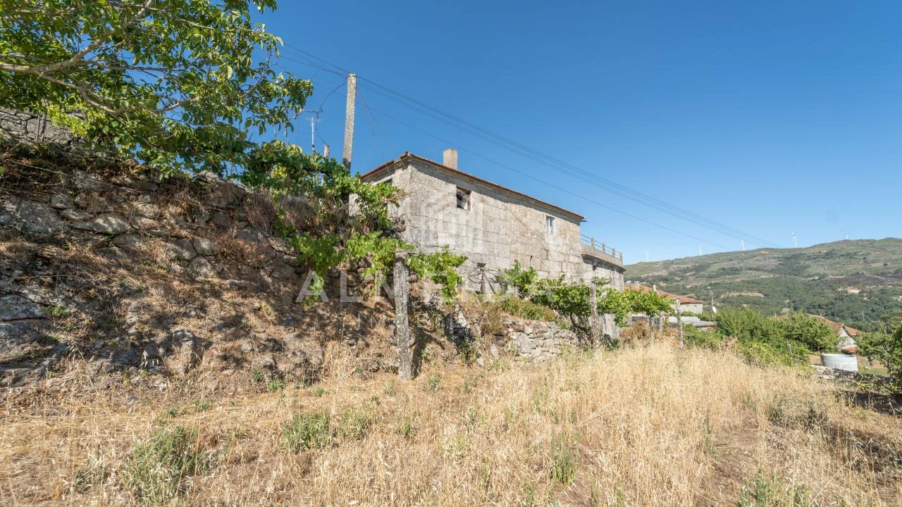 Moradia T4 para Venda em Soutelo de Aguiar Foto 22