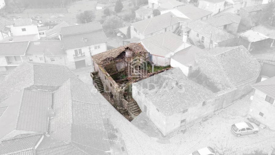 Moradia T3 para Venda em Soutelo de Aguiar Foto 8